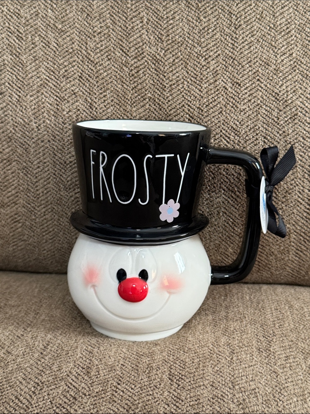 NWT Rae Dunn Frosty the Snowman mug